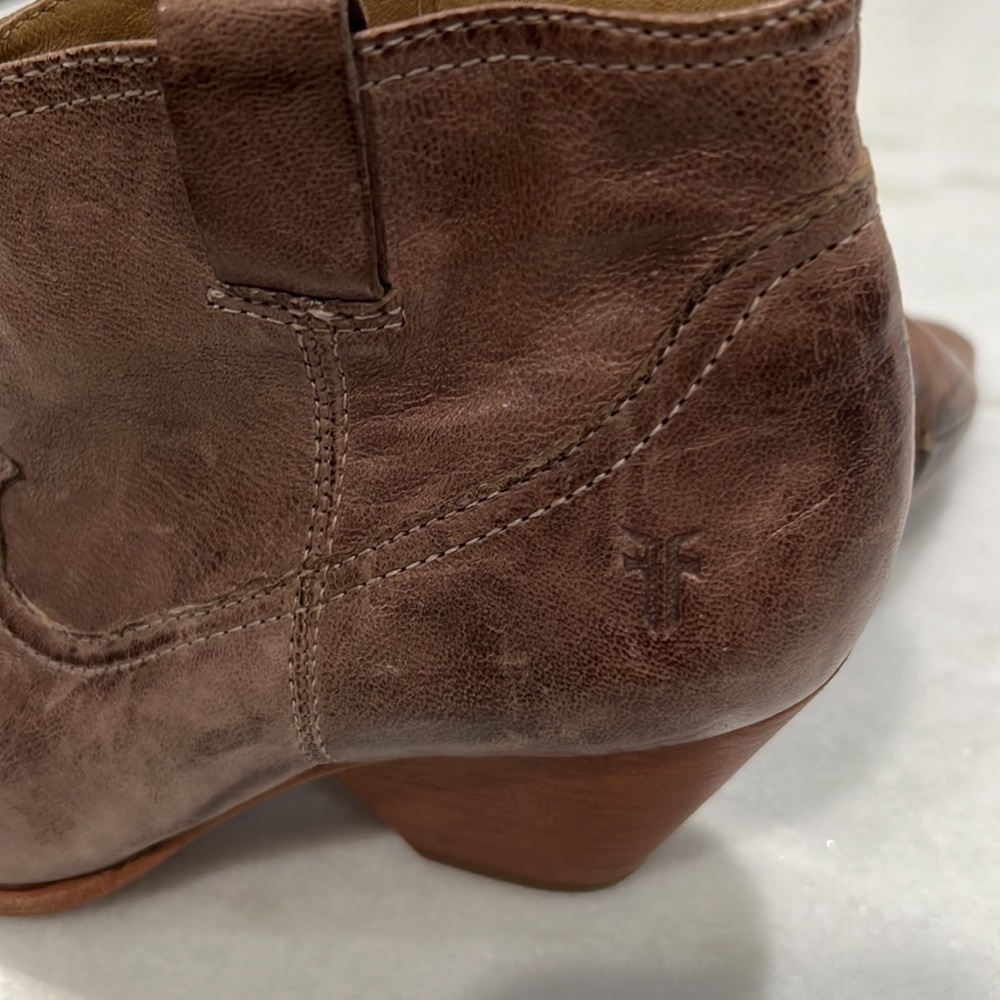 Frye Dusty Rose Reina Ankle Cowboy Style Boot - Picture 6 of 8